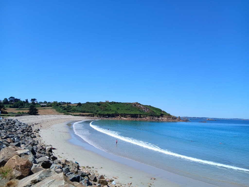 plage du guerzit plougasnou